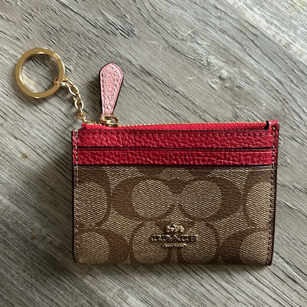 Coach Signature Brown and Red Card Holder